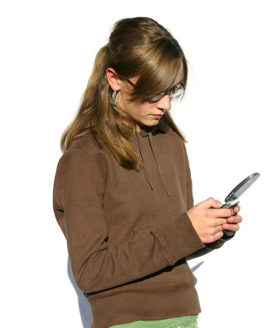 Marketing to teens online in 2013? Better be ready for mobile.